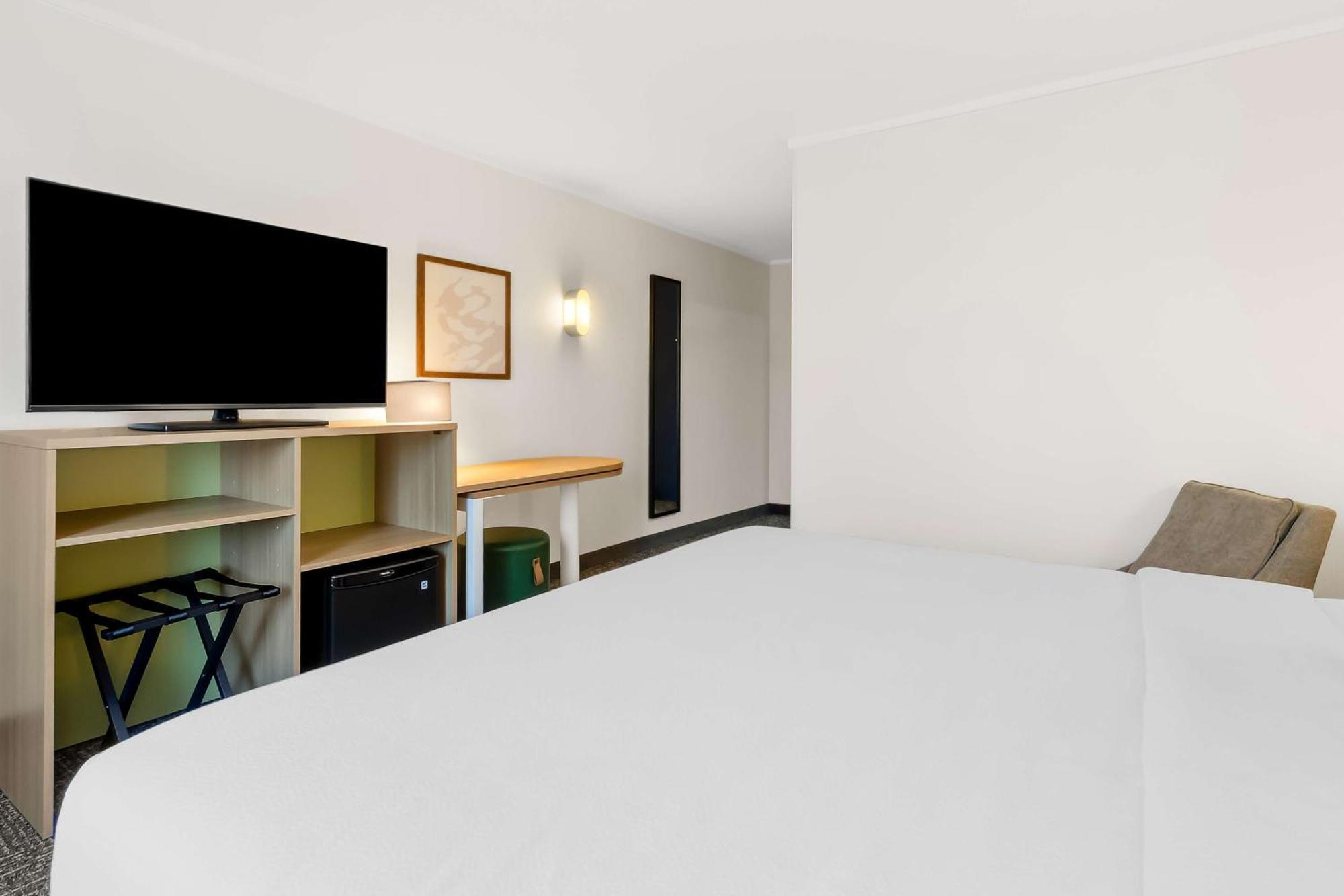 Spark By Hilton Daleville Roanoke North Екстериор снимка