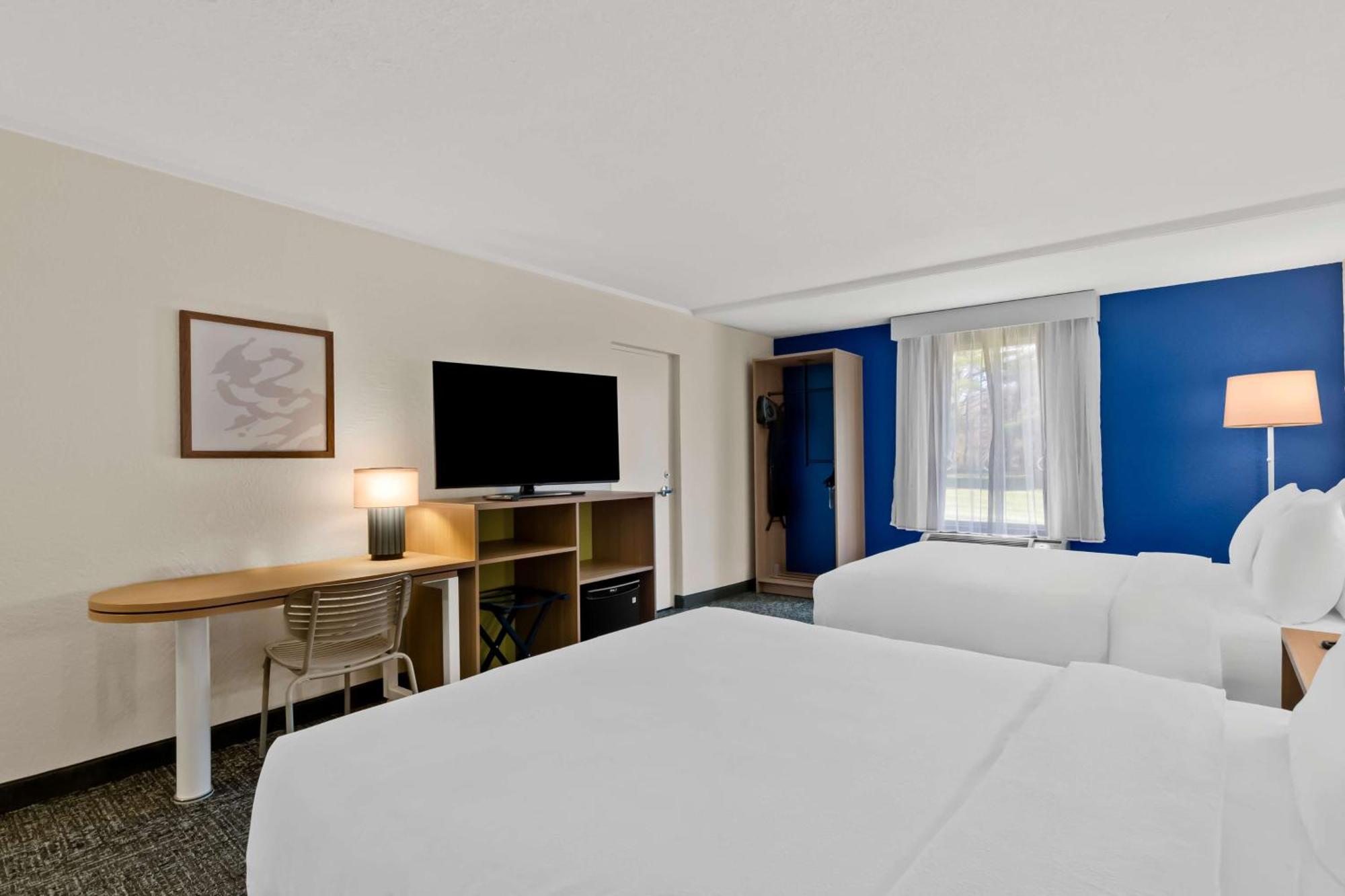 Spark By Hilton Daleville Roanoke North Екстериор снимка