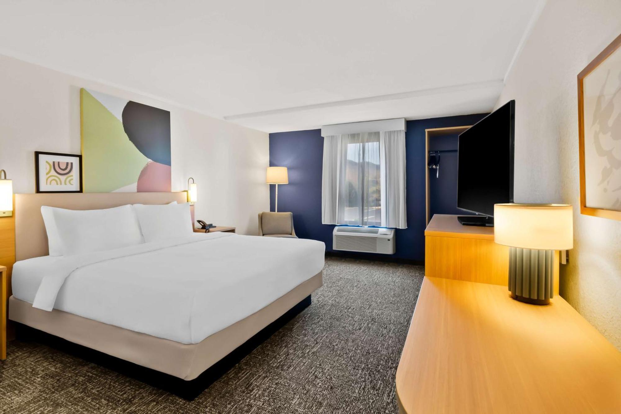 Spark By Hilton Daleville Roanoke North Екстериор снимка