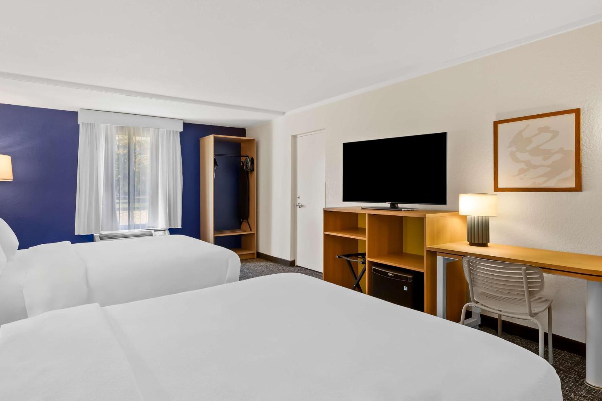 Spark By Hilton Daleville Roanoke North Екстериор снимка
